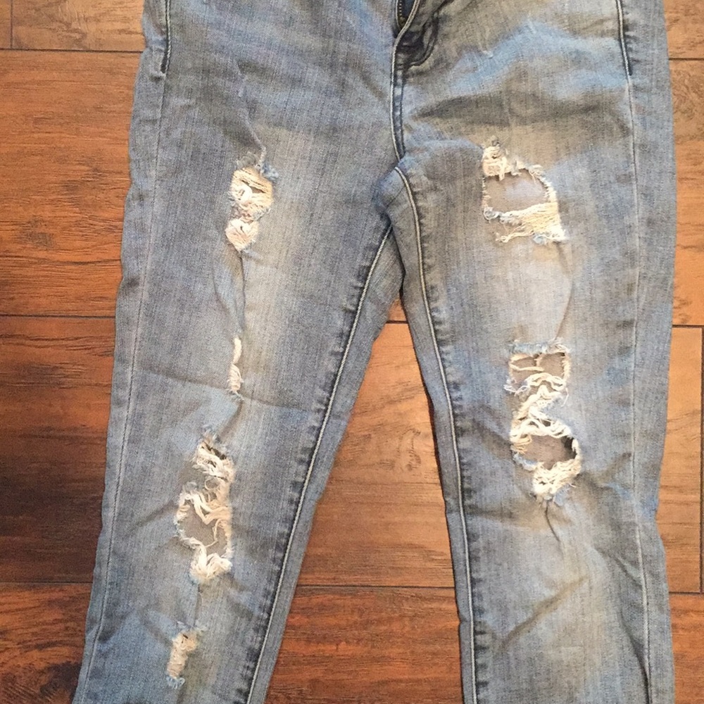 Distressed Bullhead Jeans